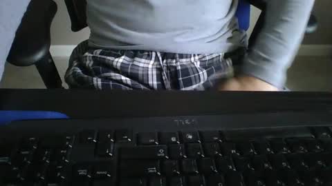 Snapshot of milwaukeebadger24 chatting on 01/01/25, 02:31 milwaukeebadger24 online show from 01/01/25, 02:31