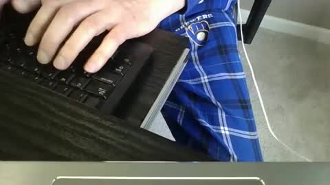 Snapshot of milwaukeebadger24 chatting on 01/22/25, 09:43 milwaukeebadger24 online show from 01/22/25, 09:43