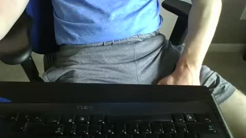 Snapshot of milwaukeebadger24 chatting on 02/02/25, 05:37 milwaukeebadger24 online show from 02/02/25, 05:37