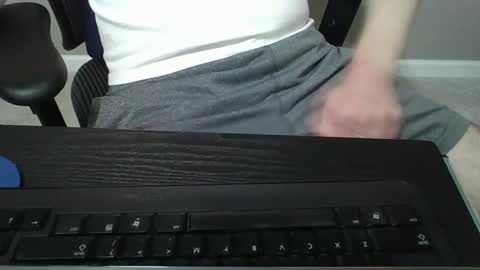 Snapshot of milwaukeebadger24 chatting on 02/11/25, 12:06 milwaukeebadger24 online show from 02/11/25, 12:06