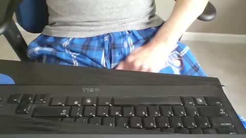 Snapshot of milwaukeebadger24 chatting on 11/30/25, 04:00 milwaukeebadger24 online show from 11/30/25, 04:00