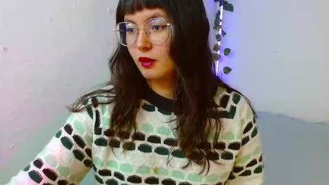 Snapshot of mily_baker chatting on 01/27/25, 09:44 mily_baker online show from 01/27/25, 09:44