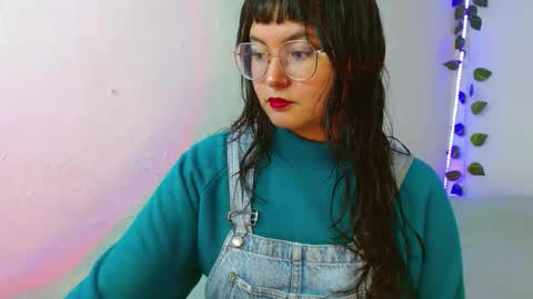 Snapshot of mily_baker chatting on 02/07/25, 04:35 mily_baker online show from 02/07/25, 04:35