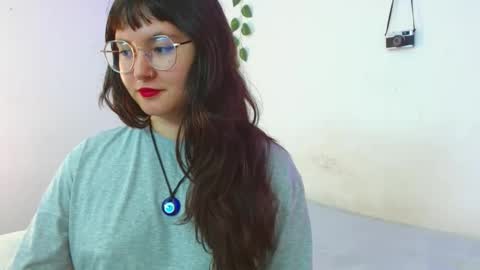 Snapshot of mily_baker chatting on 02/26/25, 05:39 mily_baker online show from 02/26/25, 05:39