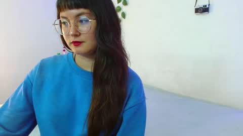 Snapshot of mily_baker chatting on 03/12/25, 12:20 mily_baker online show from 03/12/25, 12:20