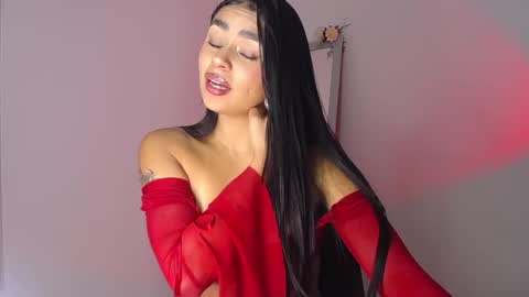 Mily Ortiz online show from 09/27/25, 04:23