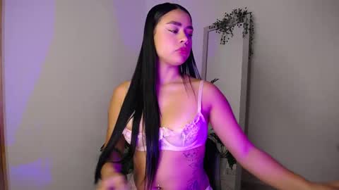 Mily Ortiz online show from 02/11/26, 02:33