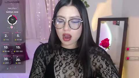 Snapshot of mily_thomson_b chatting on 06/06/26, 03:44 Mily online show from 06/06/26, 03:44