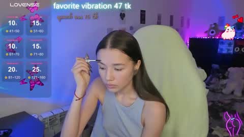 Emily online show from 03/10/25, 02:48