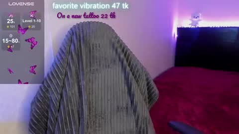 Emily online show from 09/27/25, 06:57