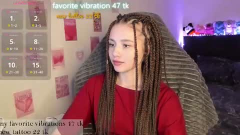 Snapshot of milyamess chatting on 07/24/26, 05:44 Emily online show from 07/24/26, 05:44