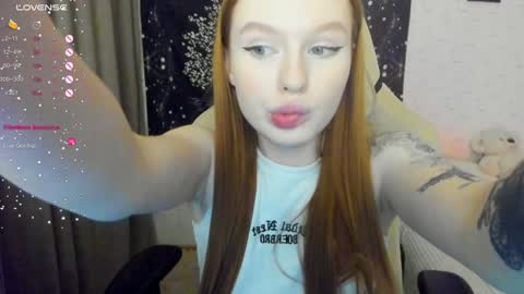 Milena and Jasper online show from 01/22/25, 02:37