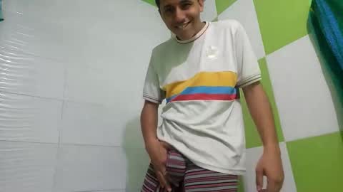 mimachotede20 online show from 04/17/26, 05:10