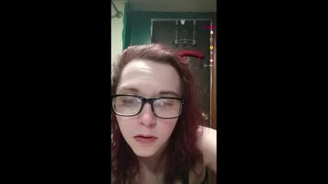 Snapshot of mimi142 chatting on 04/15/26, 04:52 mimi142 online show from 04/15/26, 04:52