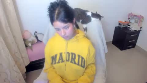 Snapshot of mimi_sa chatting on 07/06/26, 03:36 Mimii online show from 07/06/26, 03:36