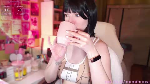 Snapshot of mimibunxo chatting on 04/03/26, 05:05 Mimi Bunny online show from 04/03/26, 05:05