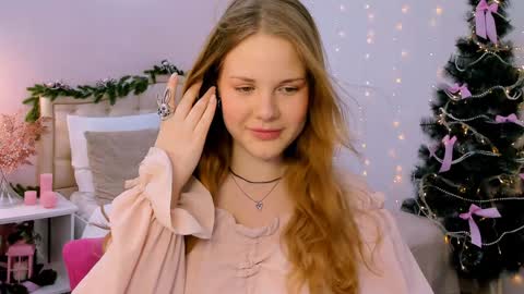 Kelly online show from 01/13/25, 03:01