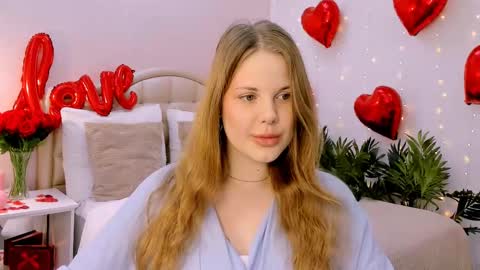 Kelly online show from 02/13/25, 06:09