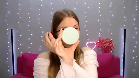 Kelly online show from 03/12/25, 06:18