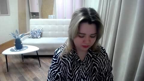 mimimishel_69 online show from 02/25/25, 02:44