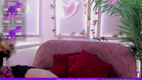 Minji online show from 09/27/25, 06:13