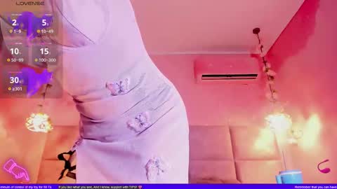 Minji online show from 10/09/25, 07:01