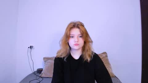 hi Im Mina  online show from 11/02/25, 10:45