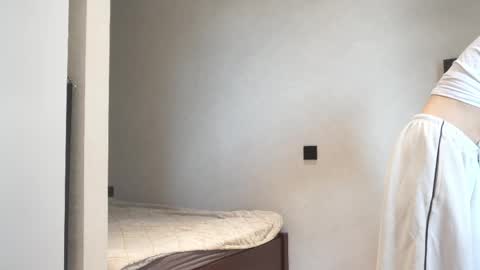 Snapshot of minakomii chatting on 04/01/26, 08:48 Mira online show from 04/01/26, 08:48