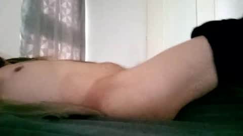 Snapshot of minaquerida chatting on 09/13/25, 10:26 Ll online show from 09/13/25, 10:26