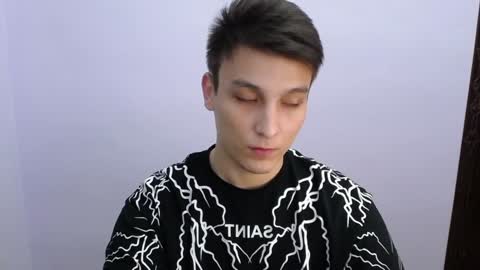 MINATO online show from 12/05/24, 03:59