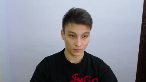 MINATO online show from 12/28/24, 03:04