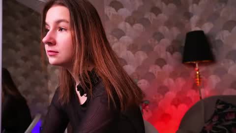 Frances  Next streams Thu Fri Sat 8am -  4pm GMT3 online show from 04/12/26, 06:51