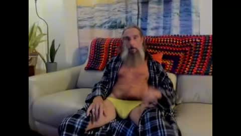 Snapshot of mindphuk chatting on 11/04/25, 01:48 mindphuk online show from 11/04/25, 01:48