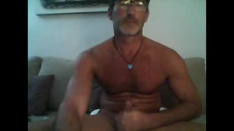 Snapshot of mindthestep chatting on 01/20/25, 01:50 MIND online show from 01/20/25, 01:50