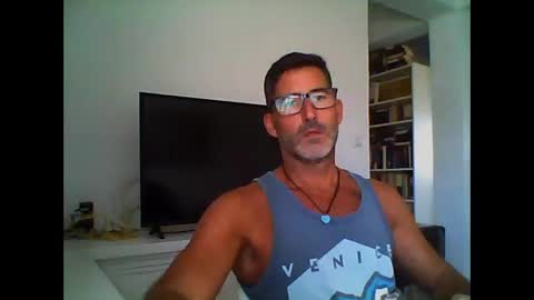 Snapshot of mindthestep chatting on 01/27/25, 12:16 MIND online show from 01/27/25, 12:16