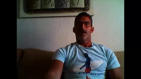 Snapshot of mindthestep chatting on 02/14/25, 02:23 MIND online show from 02/14/25, 02:23