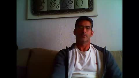 Snapshot of mindthestep chatting on 03/01/25, 04:00 MIND online show from 03/01/25, 04:00