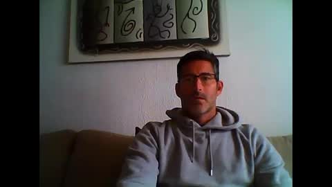 Snapshot of mindthestep chatting on 03/03/25, 02:37 MIND online show from 03/03/25, 02:37