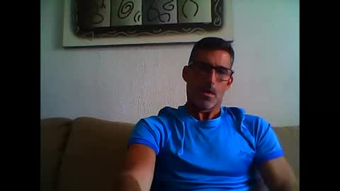 Snapshot of mindthestep chatting on 10/18/25, 10:05 MIND online show from 10/18/25, 10:05