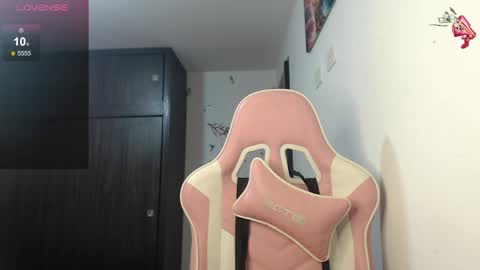 Snapshot of mindy_james chatting on 03/27/26, 09:32 Mindy online show from 03/27/26, 09:32