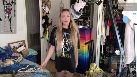 Snapshot of mindymars chatting on 12/09/24, 03:44 Mindy Mars online show from 12/09/24, 03:44