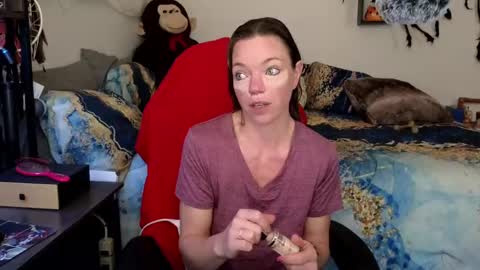 Snapshot of mindymars chatting on 02/14/25, 03:58 Mindy Mars online show from 02/14/25, 03:58