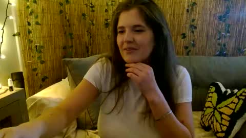 Mindy online show from 11/12/25, 03:12