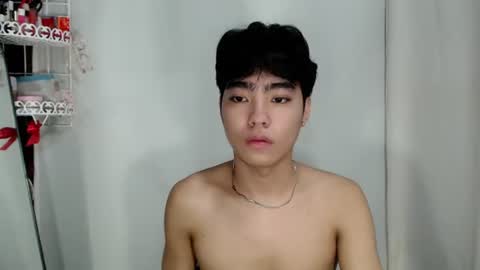 mingkla_man online show from 07/04/26, 03:45