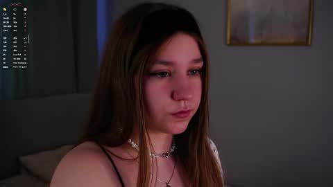 Mary online show from 04/01/26, 02:45