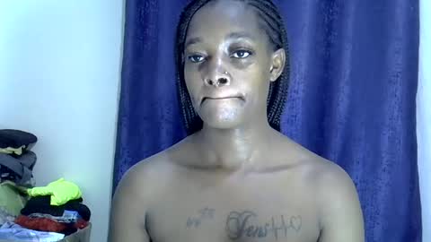 Snapshot of mini_charm chatting on 07/14/26, 02:05 VERONICA MUTAMBI online show from 07/14/26, 02:05