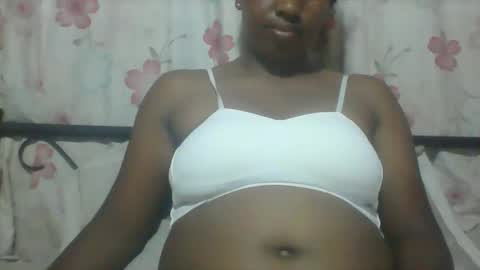 Minie4Tina online show from 12/19/24, 08:23