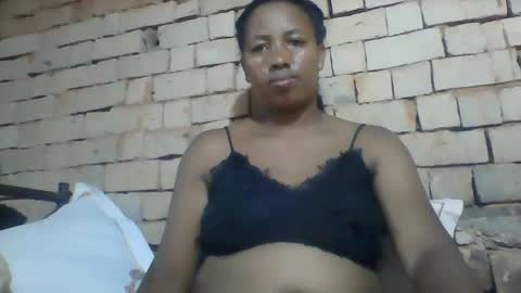 Minie4Tina online show from 01/01/25, 10:32