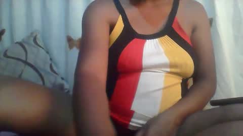 Minie4Tina online show from 10/30/25, 06:59