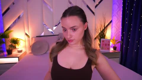 Snapshot of minifox_ chatting on 02/27/26, 08:47 minifox_ online show from 02/27/26, 08:47